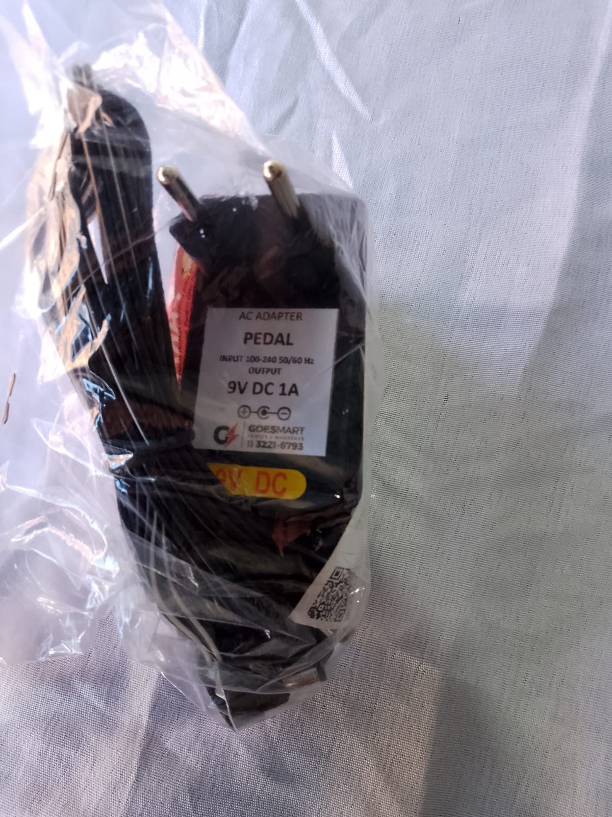 Fonte para pedal 9V 1A Goesmart bivolt para pedaleira